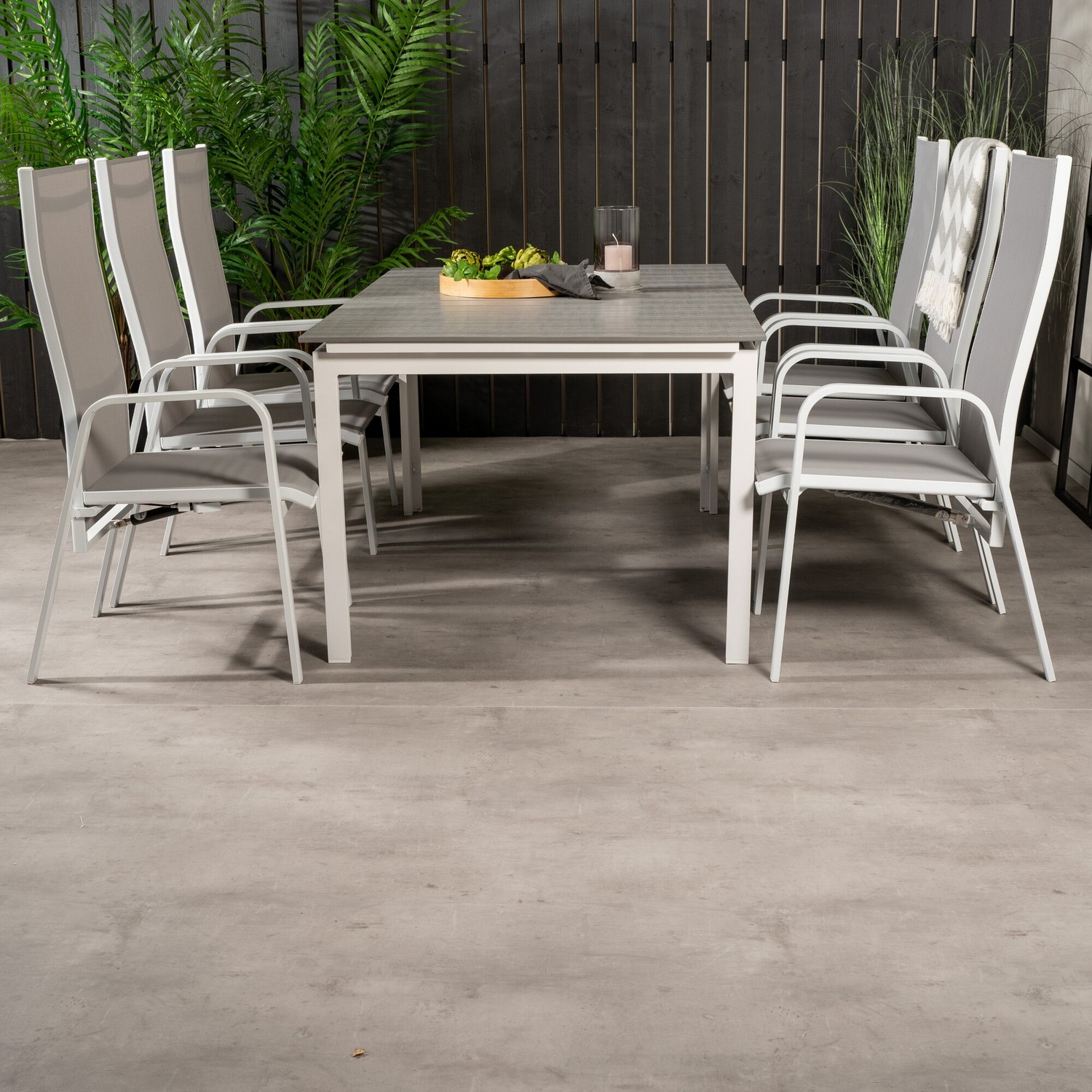 Matgrupp Venture Home Lova 160/240 med 6 Copacabana Stolar