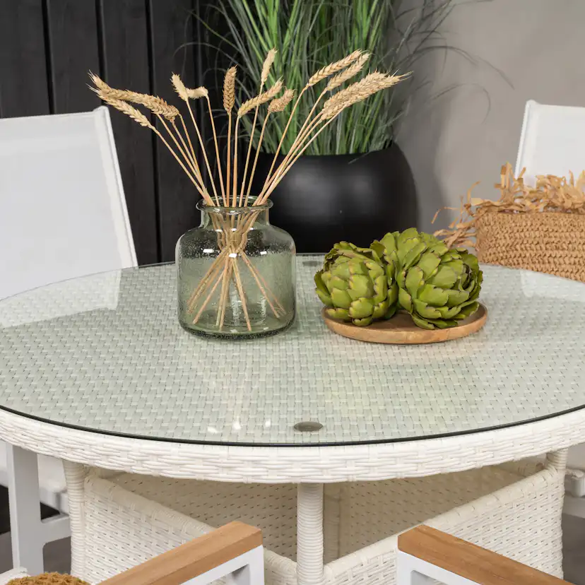 Matgrupp Venture Home Virda Ø 90 med 4 Thea Matstolar