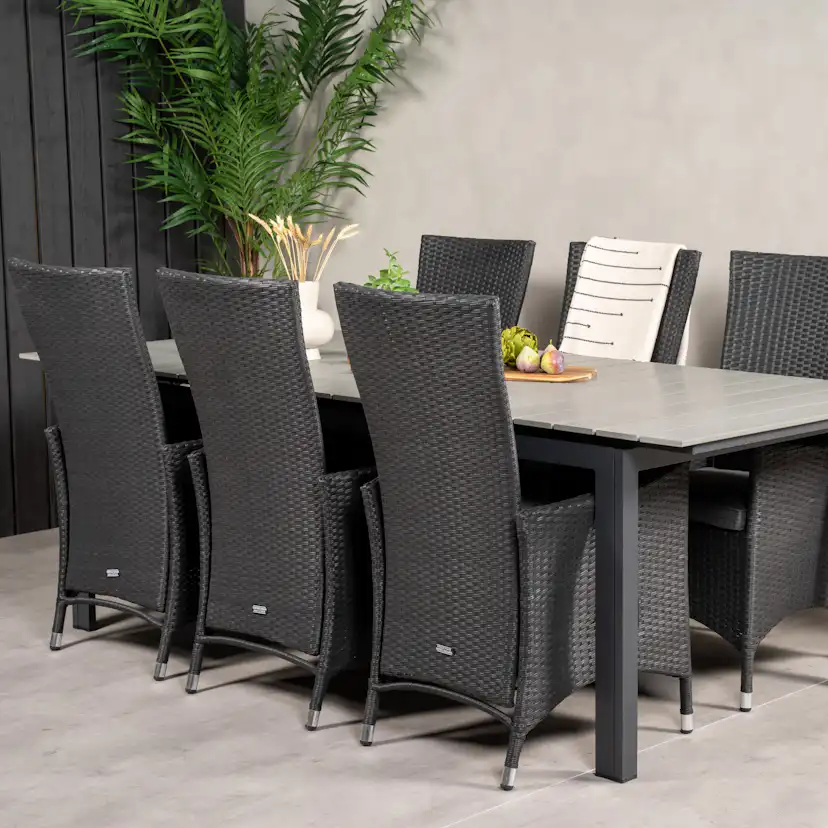 Matgrupp Venture Home Lova 224/324 med 6 Pishi Karmstolar