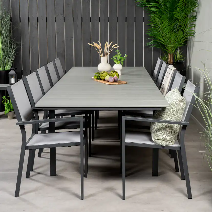 Matgrupp Venture Home Lova 224/324 med 10 Copacabana Karmstolar