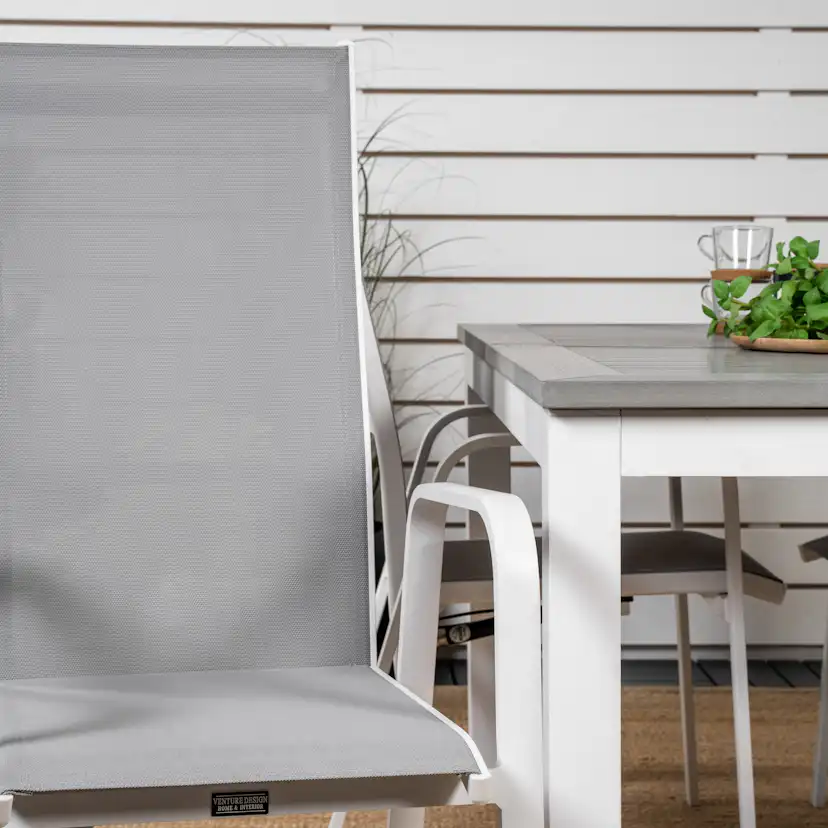 Matgrupp Venture Home Aleyna 152/210 med 4 Copacabana Stolar