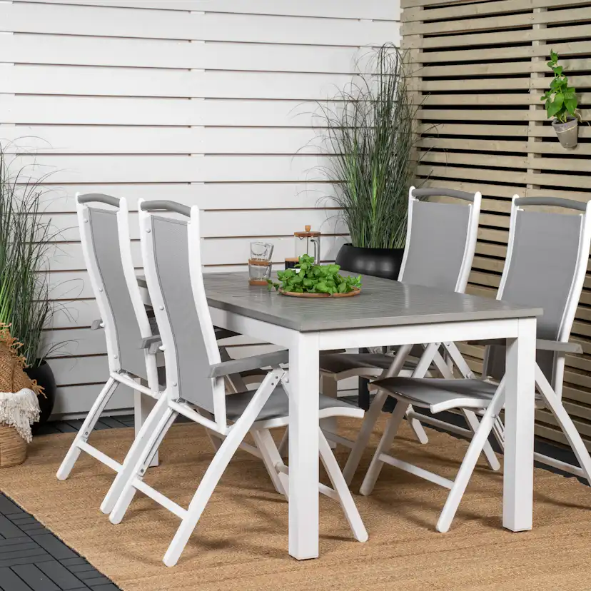 Matgrupp Venture Home Aleyna 152/210 med 4 Stolar