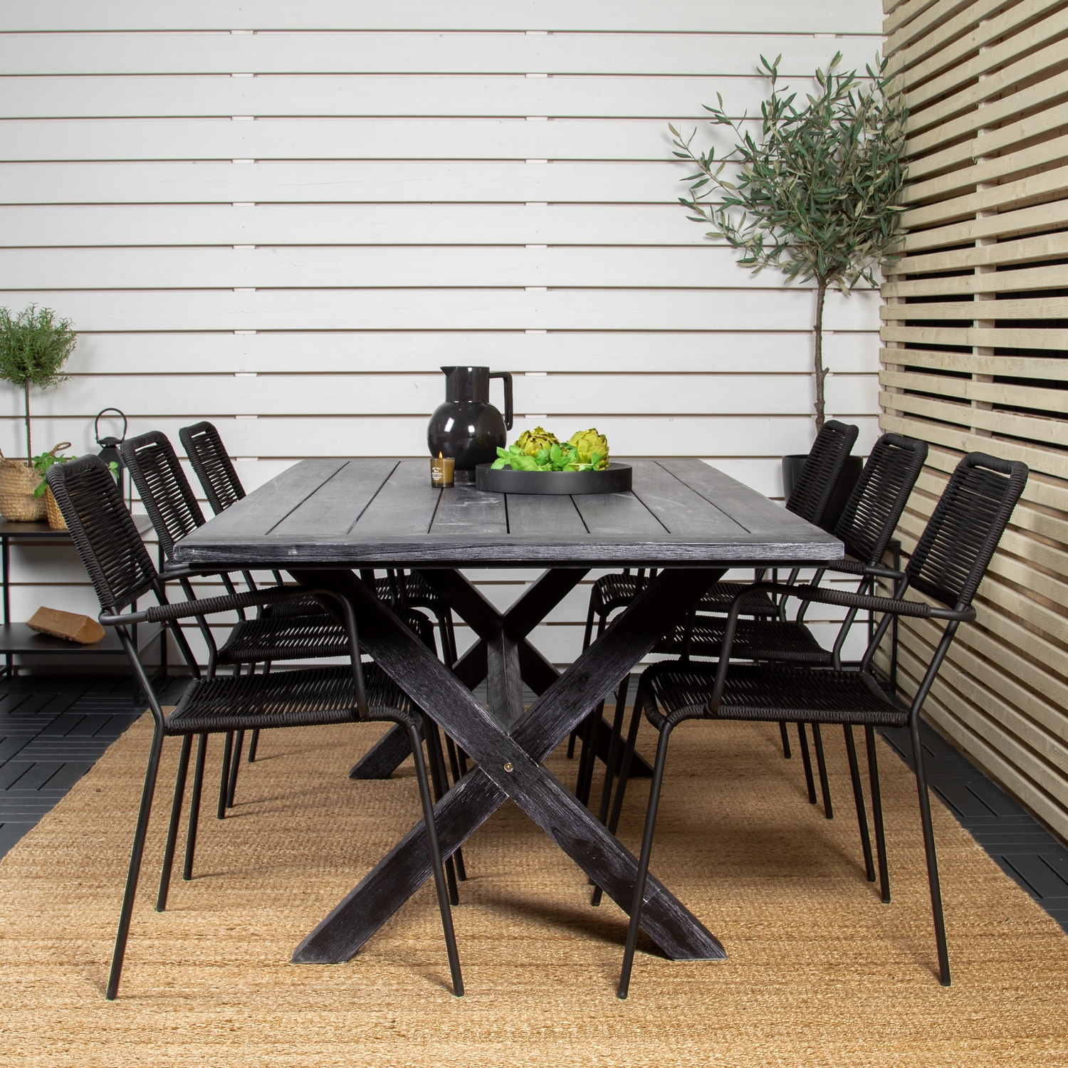 Matgrupp Venture Home Rossi 200 med 6 Leon Karmstolar