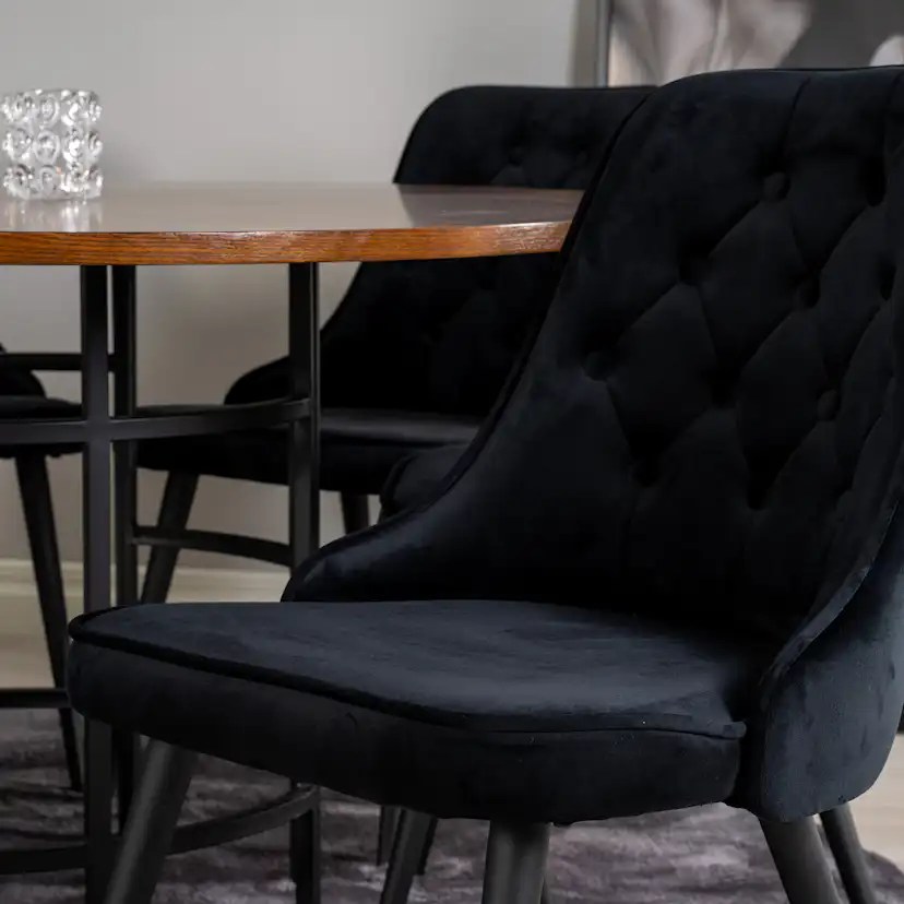 Matgrupp furniture/fashion Copenhagen med 6 Vera Stolar