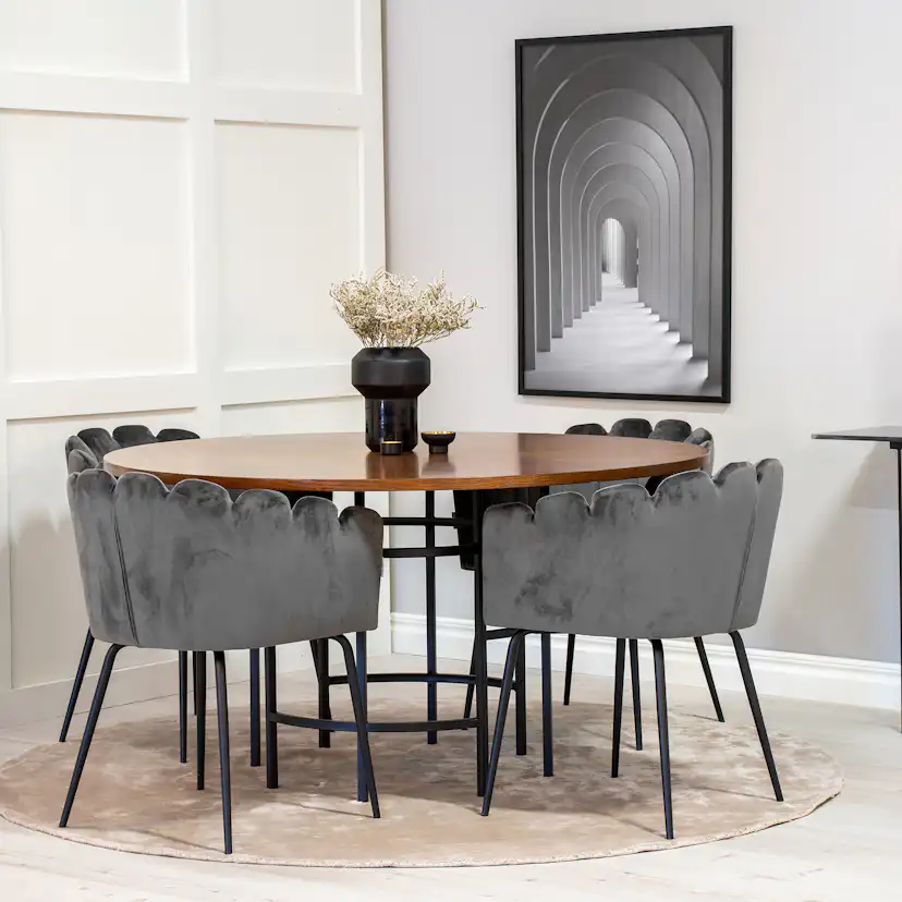 Matgrupp furniture/fashion Copenhagen med 4 Gråa Limhamn Stolar