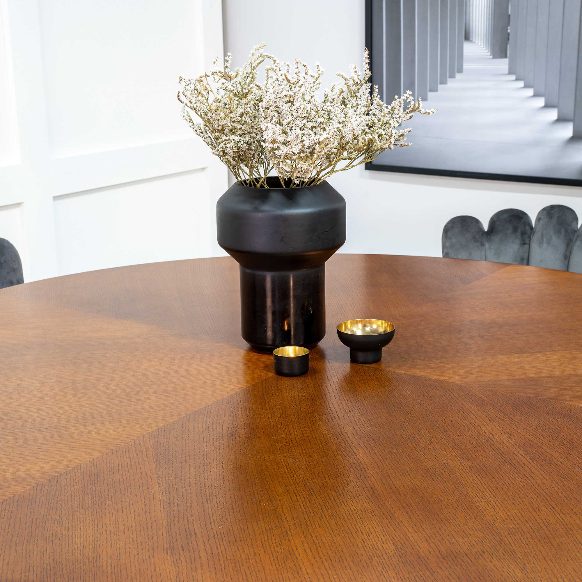 Matgrupp furniture/fashion Copenhagen med 4 Gråa Limhamn Light Stolar