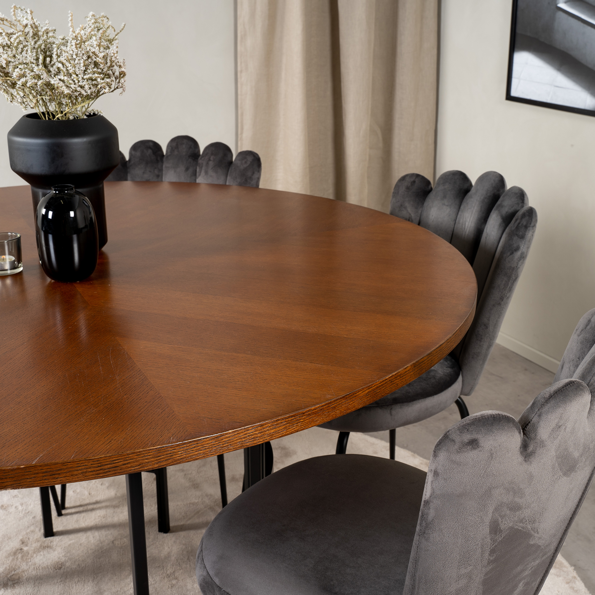 Matgrupp furniture/fashion Copenhagen med 6 Gråa Limhamn Light Stolar