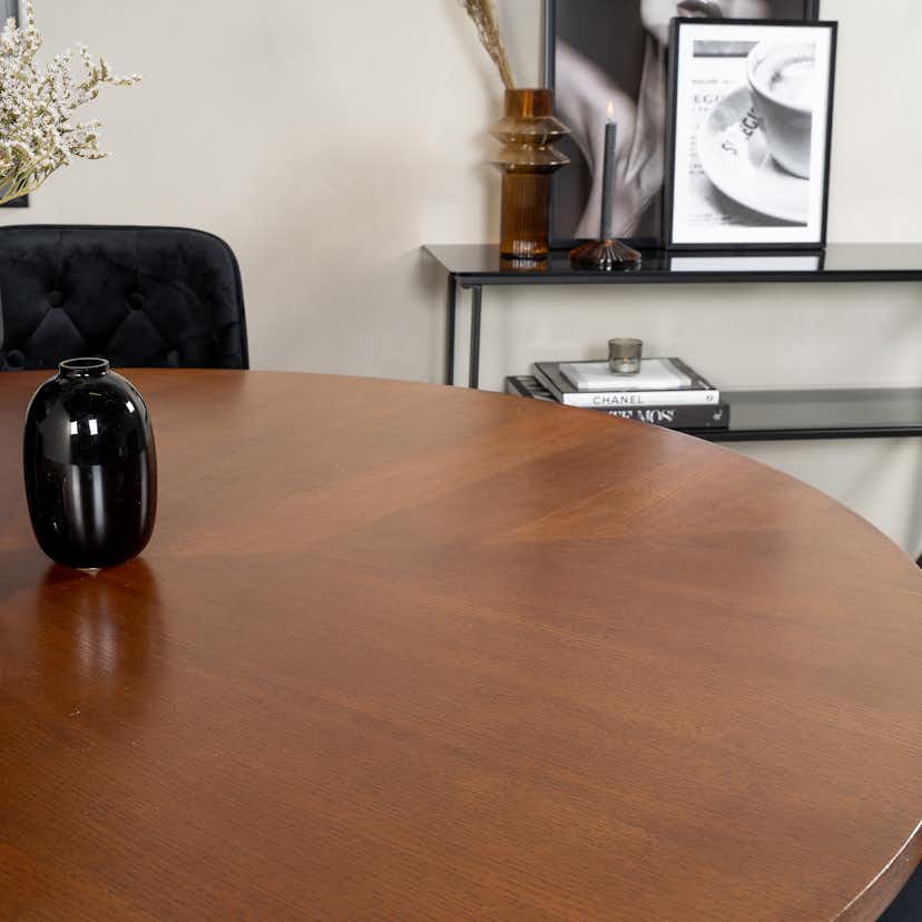 Matgrupp furniture/fashion Copenhagen med 4 Vera Stolar