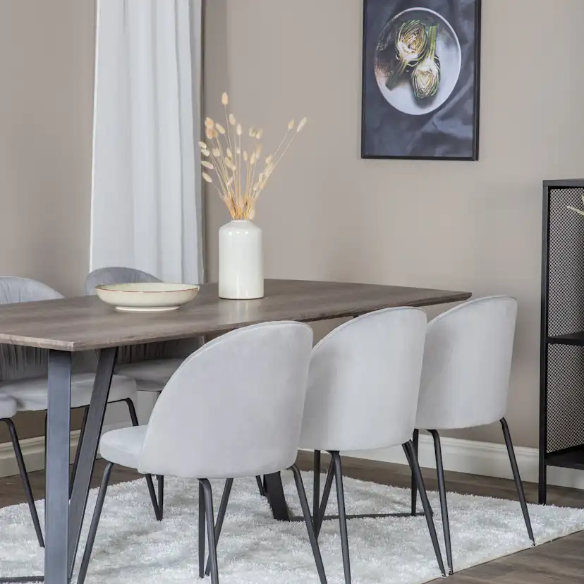 Matgrupp Venture Home Madde med 6 Wrigley Stolar Sammet