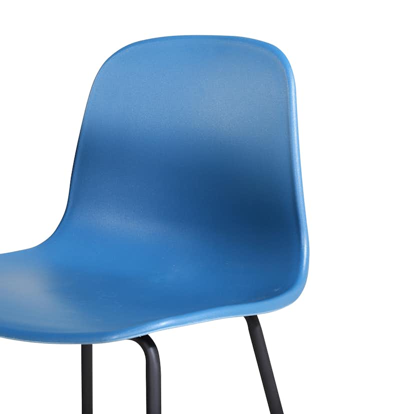 Matgrupp Venture Home Ina med 4 Ardi Stolar