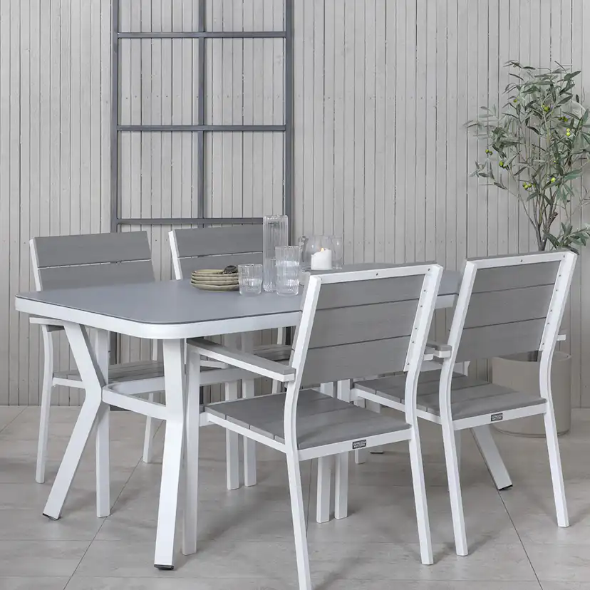 Matgrupp Utomhus Venture Home Vyn med 4 Lede Stapelbara Trädgårdsstolar