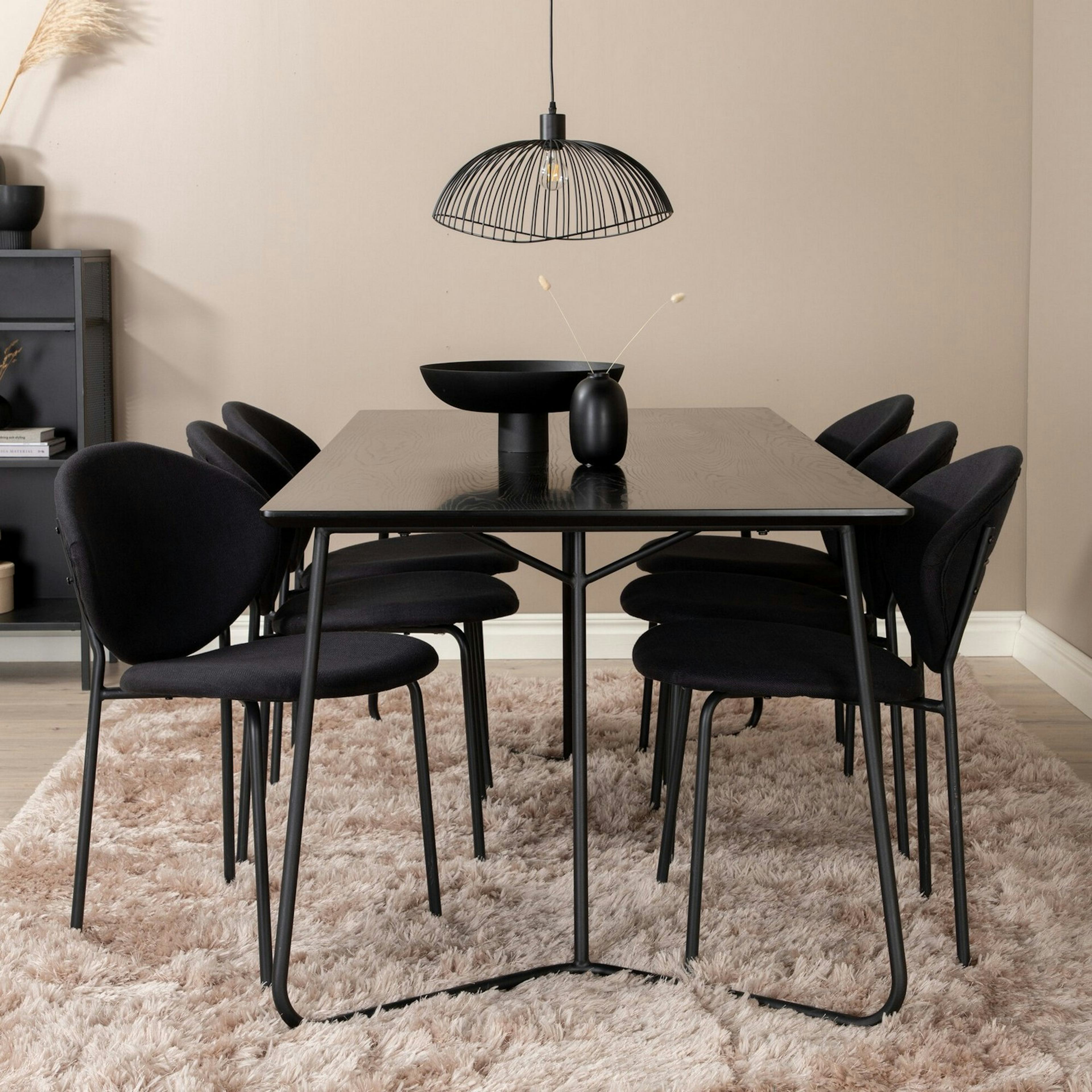 Matgrupp Venture Home Annika med 6 Valor Stolar