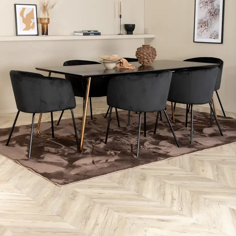 Matgrupp Venture Home Annika med 6 Bergen Stolar