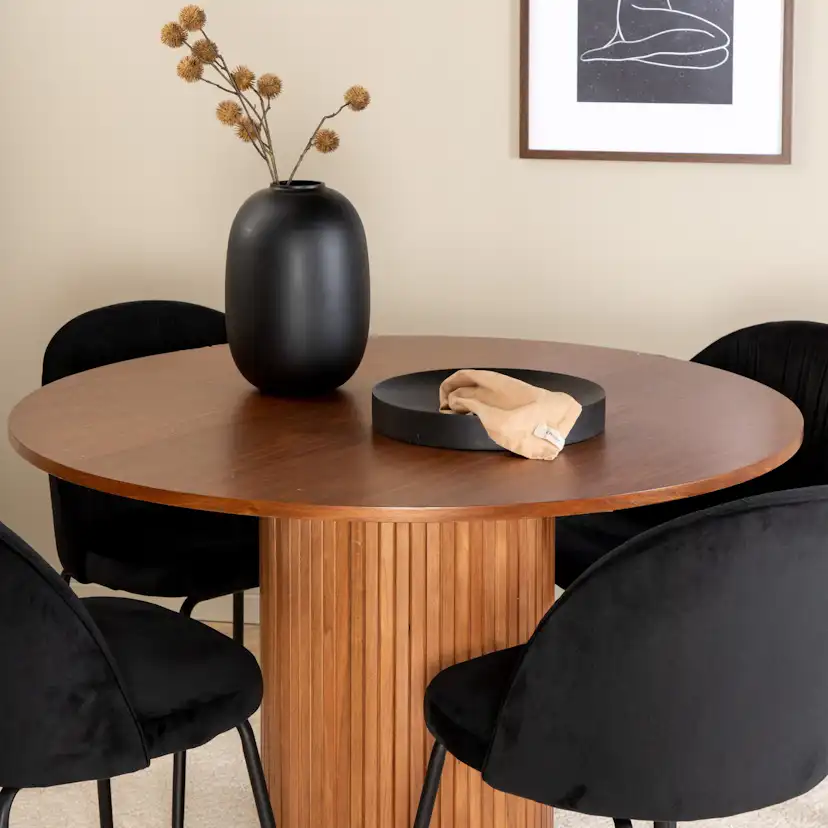 Matgrupp Venture Home med Bianca Matbord och 4 Wrigley Matstolar