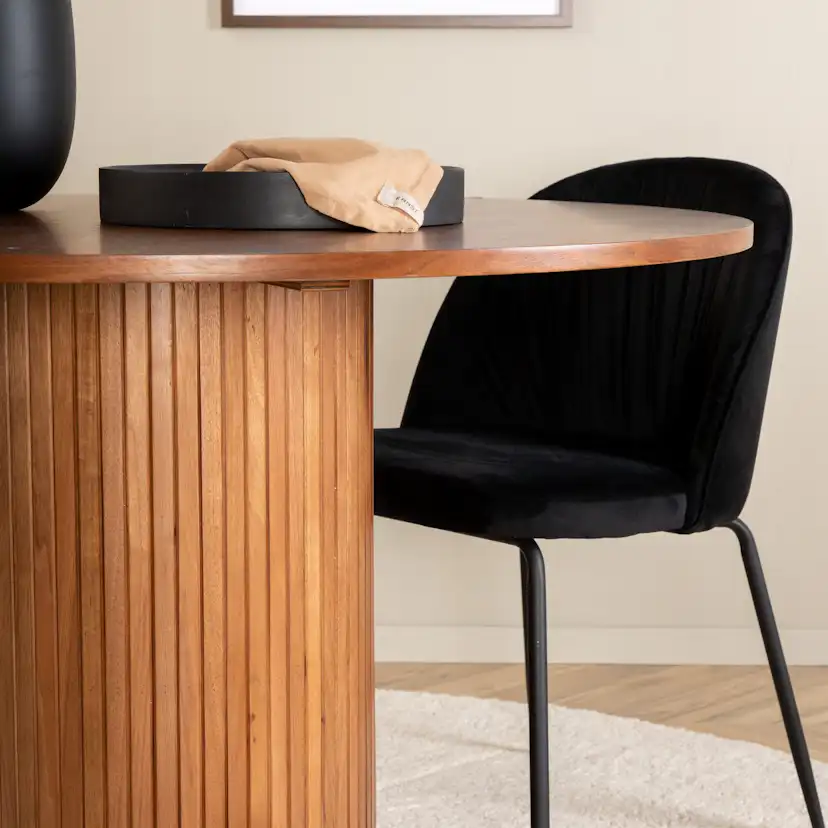 Matgrupp Venture Home med Bianca Matbord och 4 Wrigley Matstolar