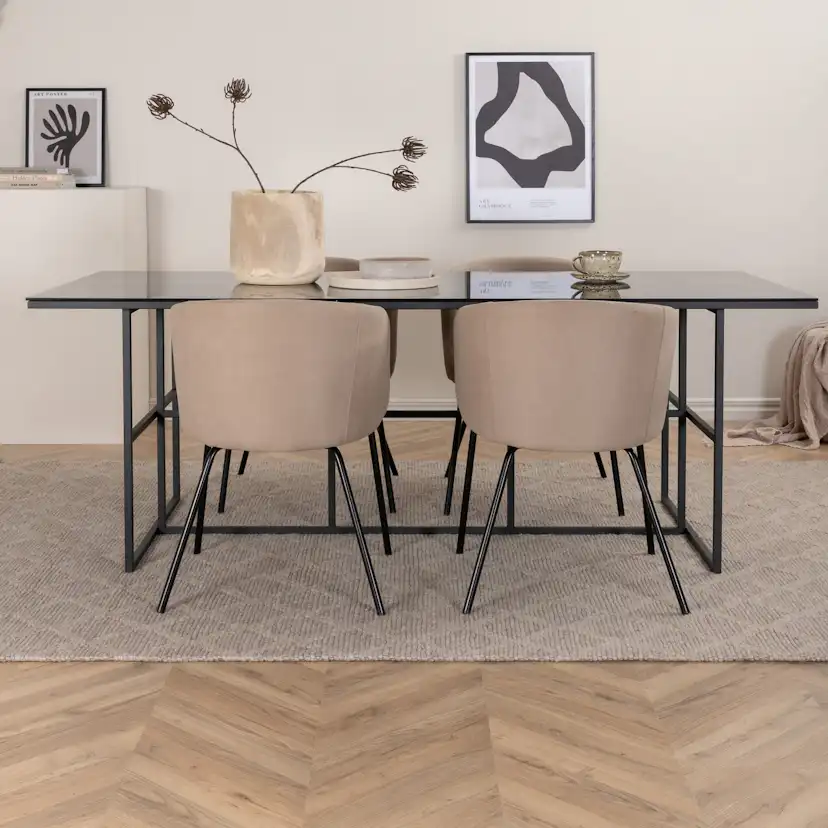 Matgrupp Venture Home Lund matbord och Bergen matstol