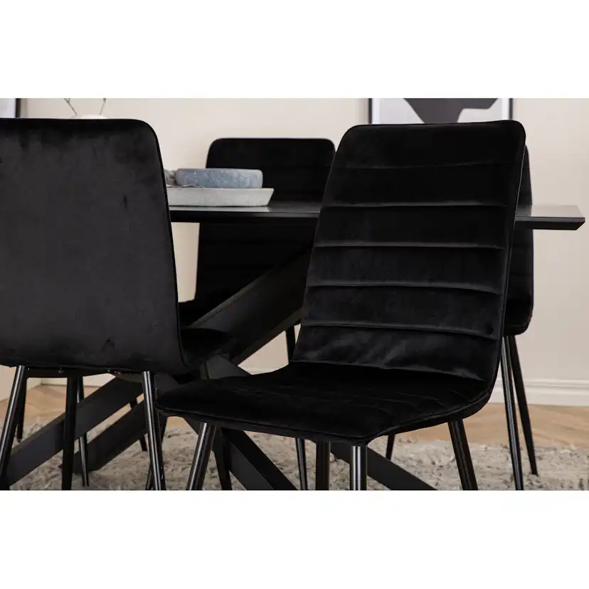 Matgrupp Venture Home med Piata Matbord och 6 Walerina Matstolar i Sammet