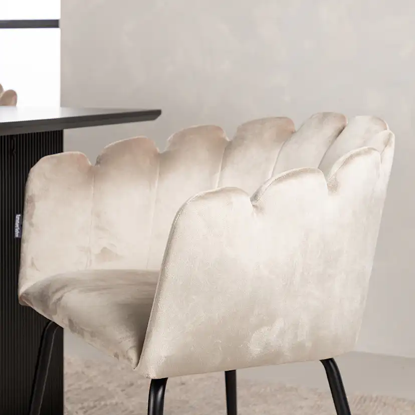 Matgrupp Venture Home Vail med 4 Limhamn Light Stolar