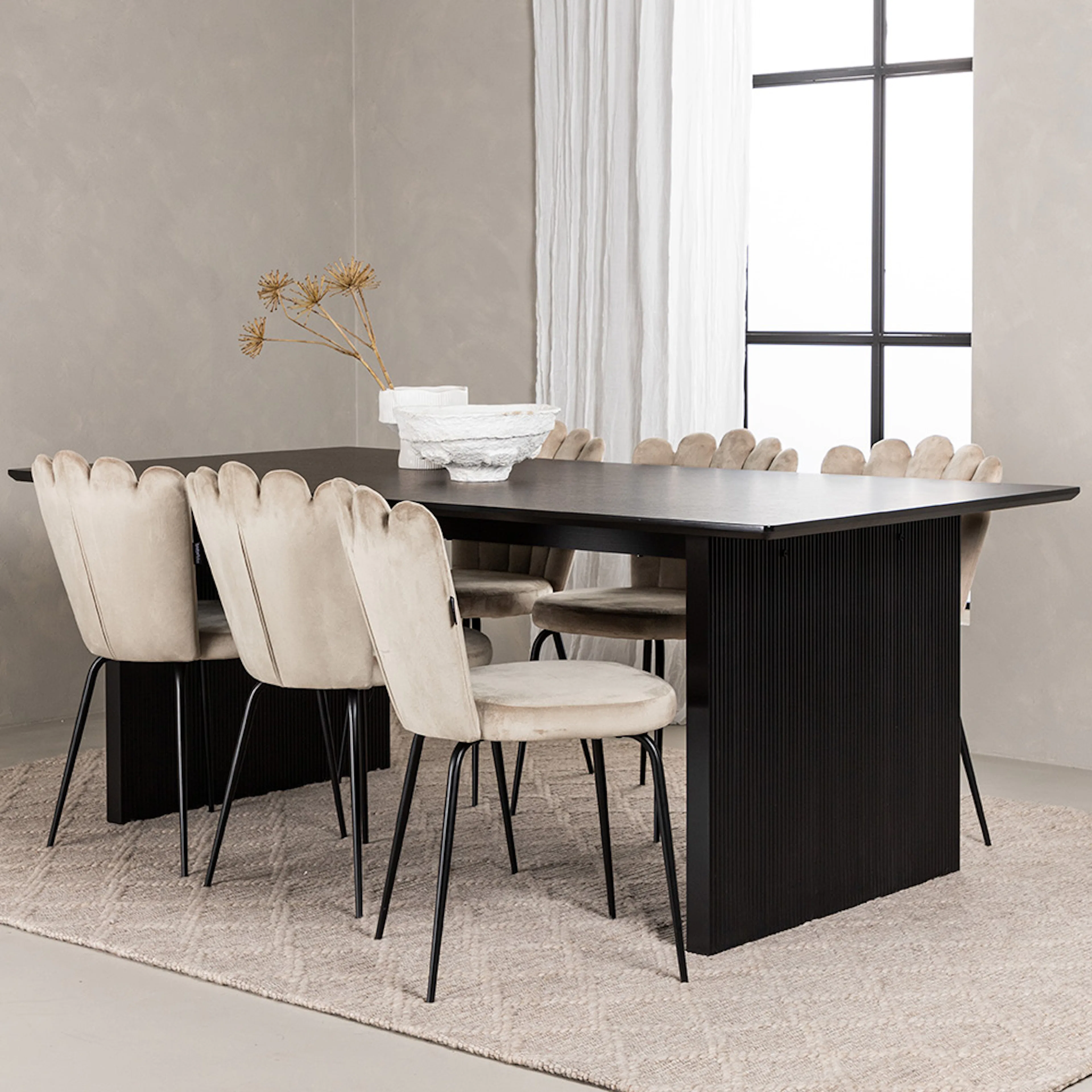 Matgrupp Venture Home Vail med 6 Limhamn Light Stolar