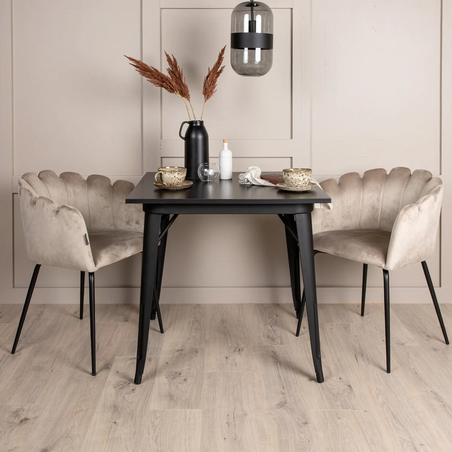 Matgrupp Venture Home Tempe med 2 Limhamn Stolar