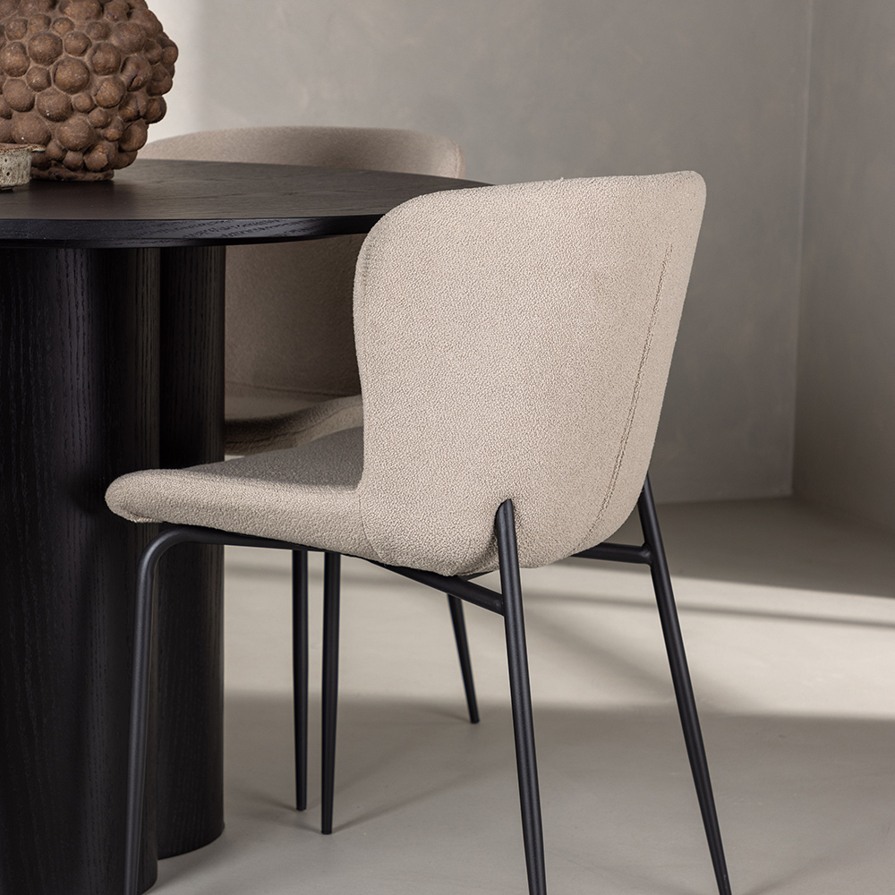 Matgrupp Venture Home Olivia med 4 Modesto Stolar