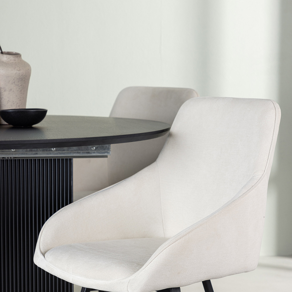 Matgrupp Venture Home Matilda med 4 Rosie Stolar