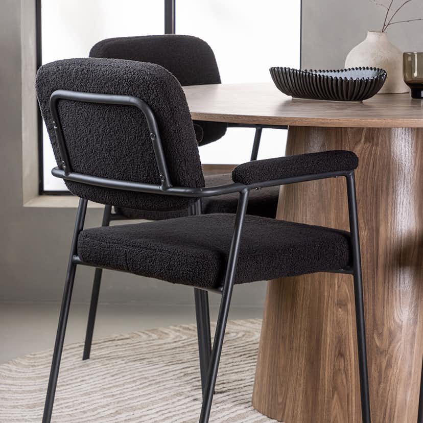 Matgrupp Venture Home Lanzo Runt Matbord Ø120 cm & 4 Yesterday Stolar i Boucle