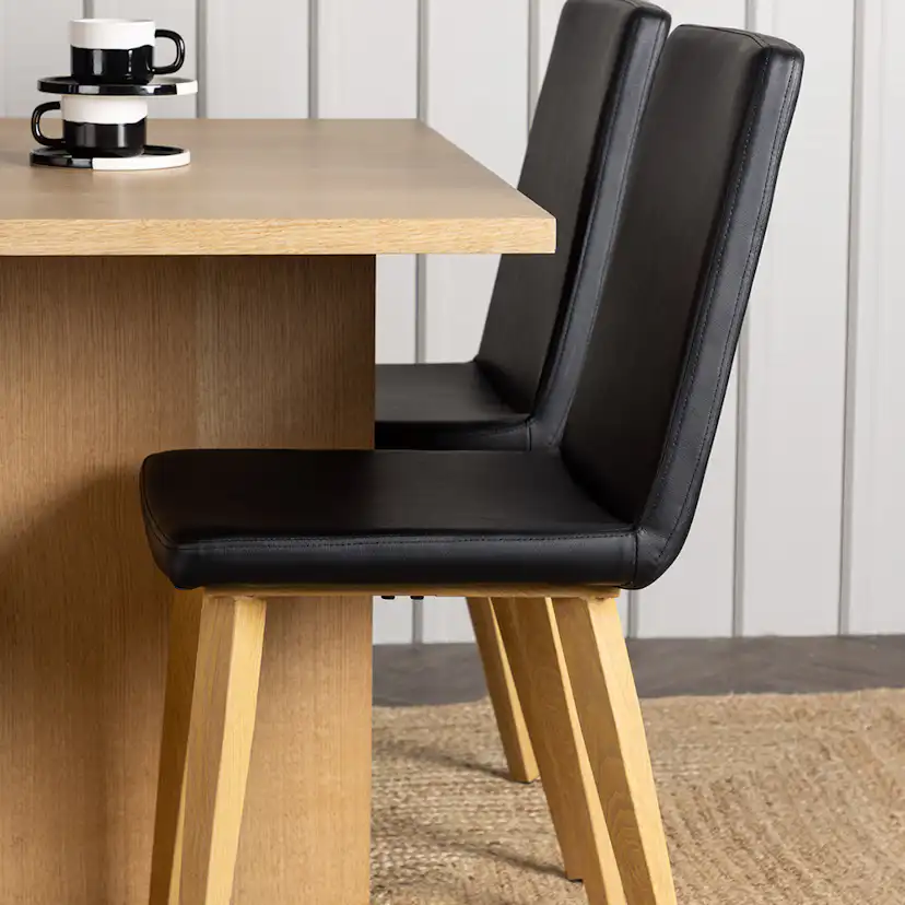 Matgrupp Venture Home Leo med 4 Today Stolar