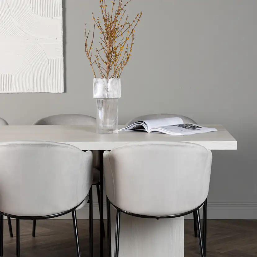 Matgrupp Venture Home Olga med 6 Evelina Stolar