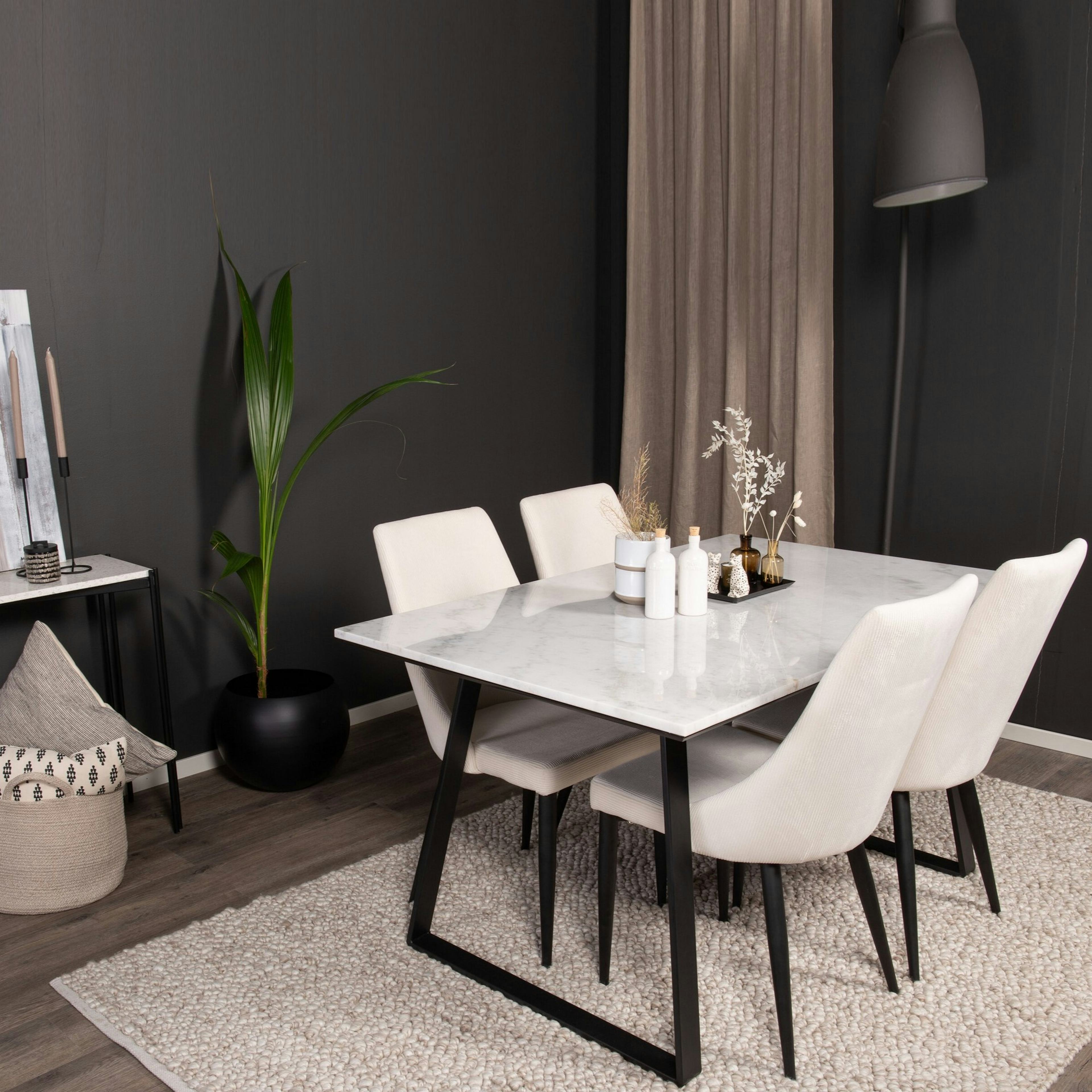 Matgrupp Venture Home Estelle med 4st Leone Stolar