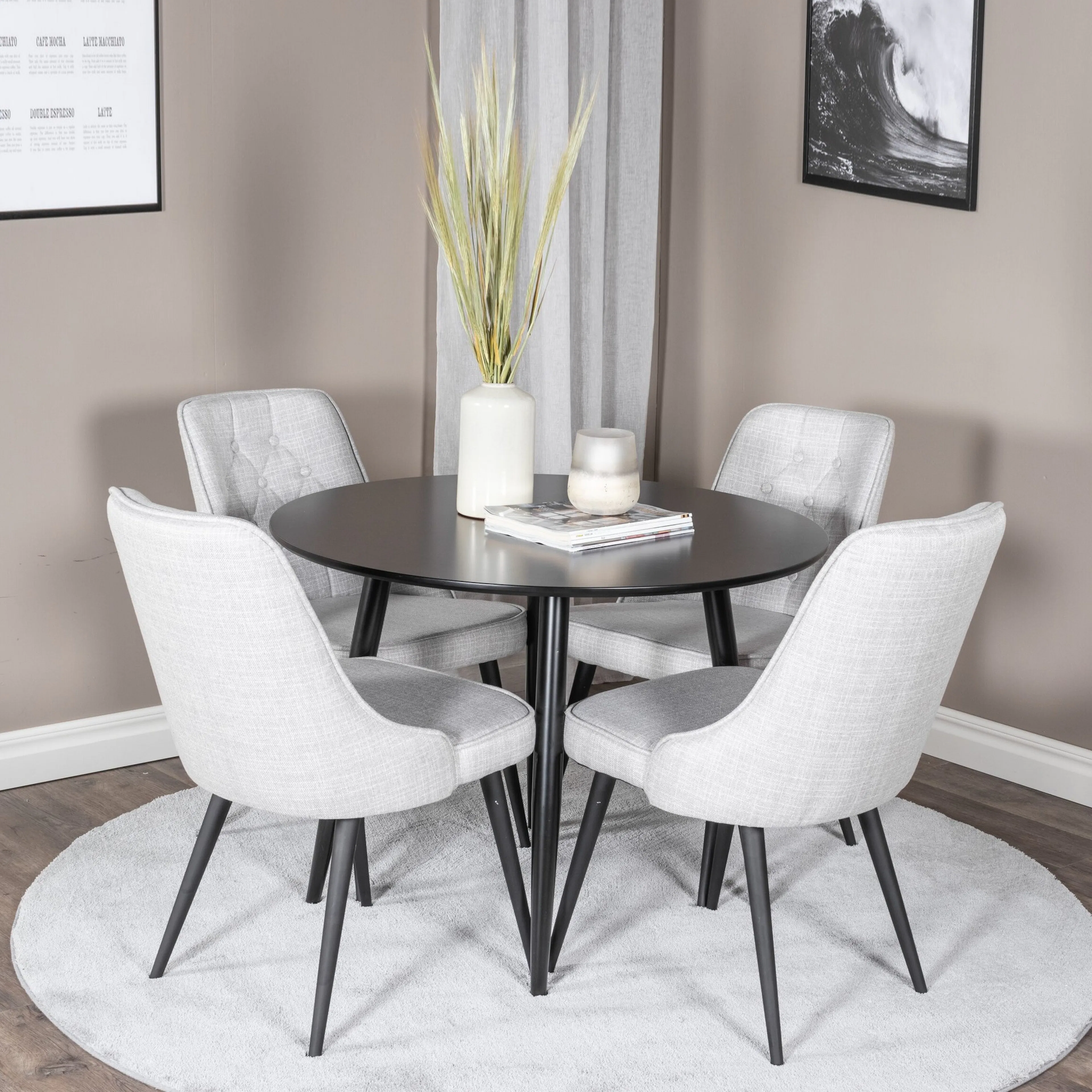 Svart/Ljusgrå/Svart