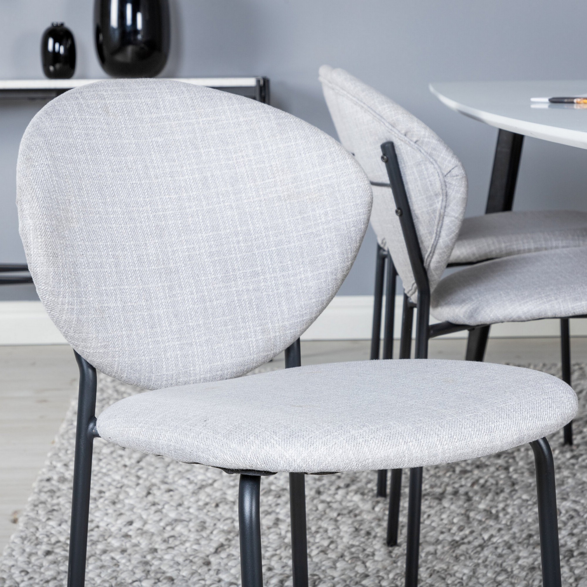 Matgrupp Venture Home Polar med 6st Vault Stolar