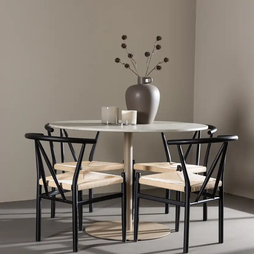 Matgrupp Venture Home Lycke Ø110 med 4 st Alfons Stolar