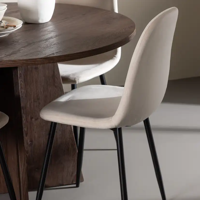 Matgrupp Venture Home Bootcut Ø110 med 4 st Polar Stolar Sammet