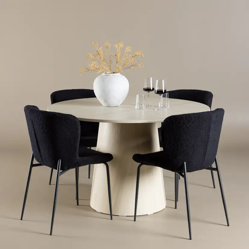 Matgrupp Venture Home Lanzo Ø120 med 4 st Modesto Stolar