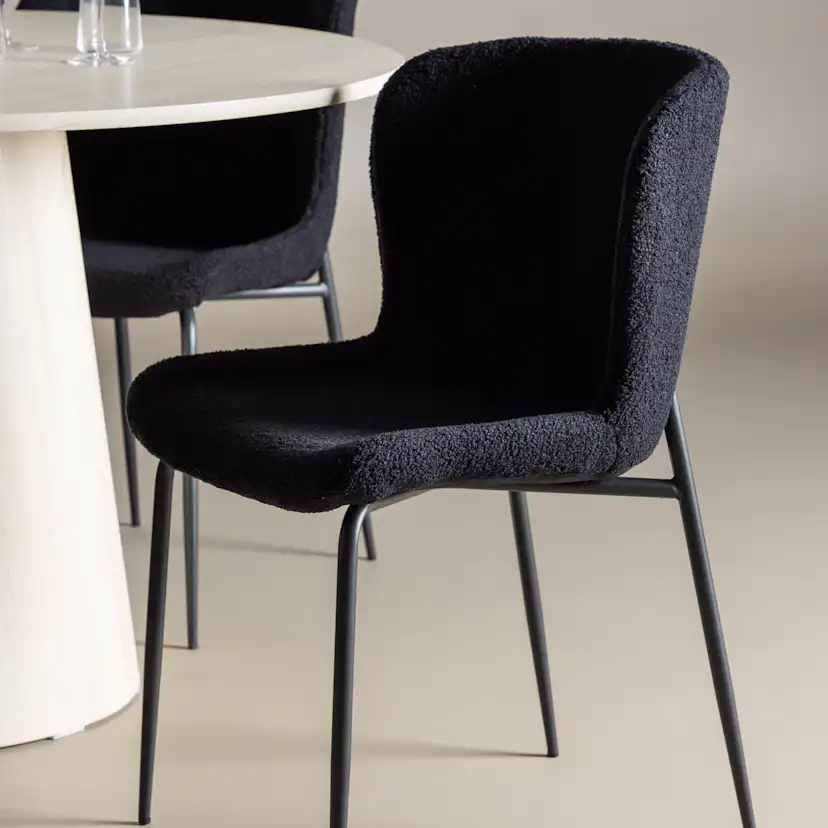 Matgrupp Venture Home Lanzo Ø120 med 4 st Modesto Stolar