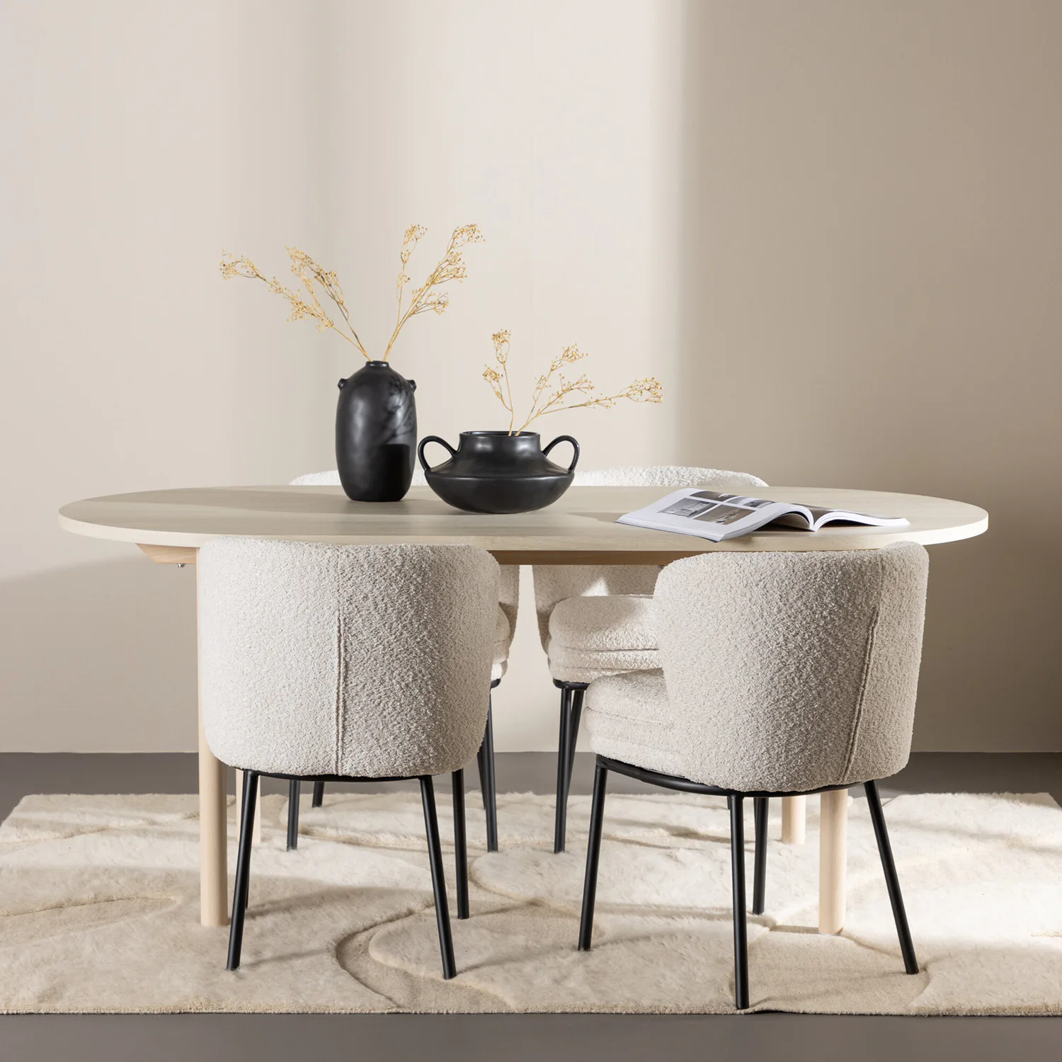 Matgrupp Venture Home Andy 180 med 4 st Agnes Stolar