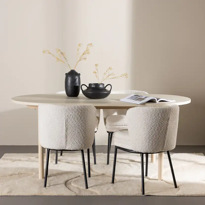 Matgrupp Venture Home Andy 180 med 4 st Agnes Stolar