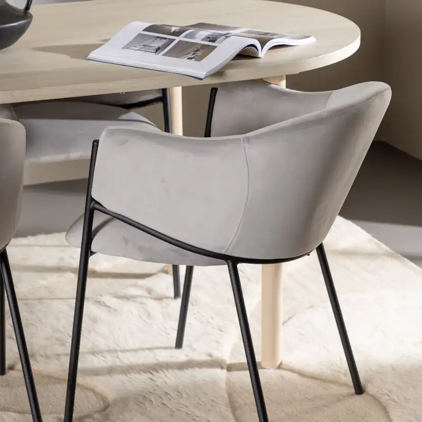 Matgrupp Venture Home Andy 180 med 4 st Evelina Stolar