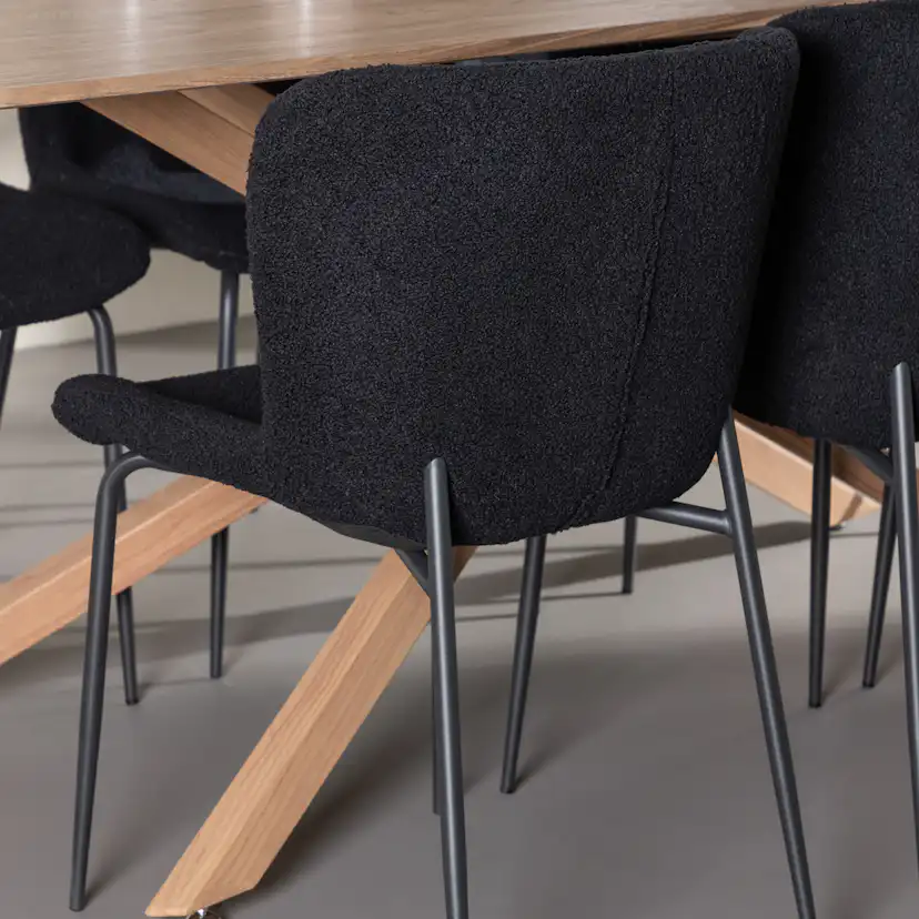 Matgrupp Venture Home Piazza 180 med 6 st Modesto Stolar Teddy