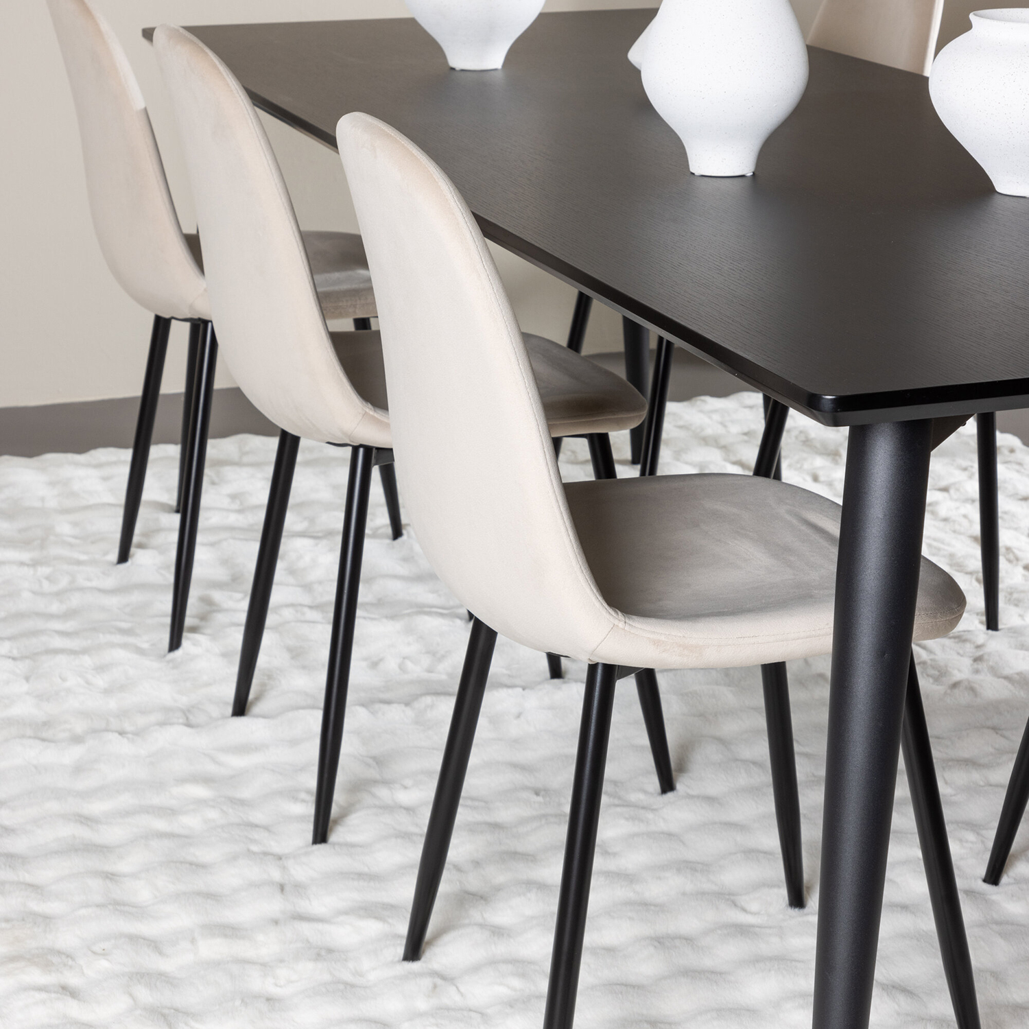 Matgrupp Venture Home Ellis 230 med 6 st Polar Stolar