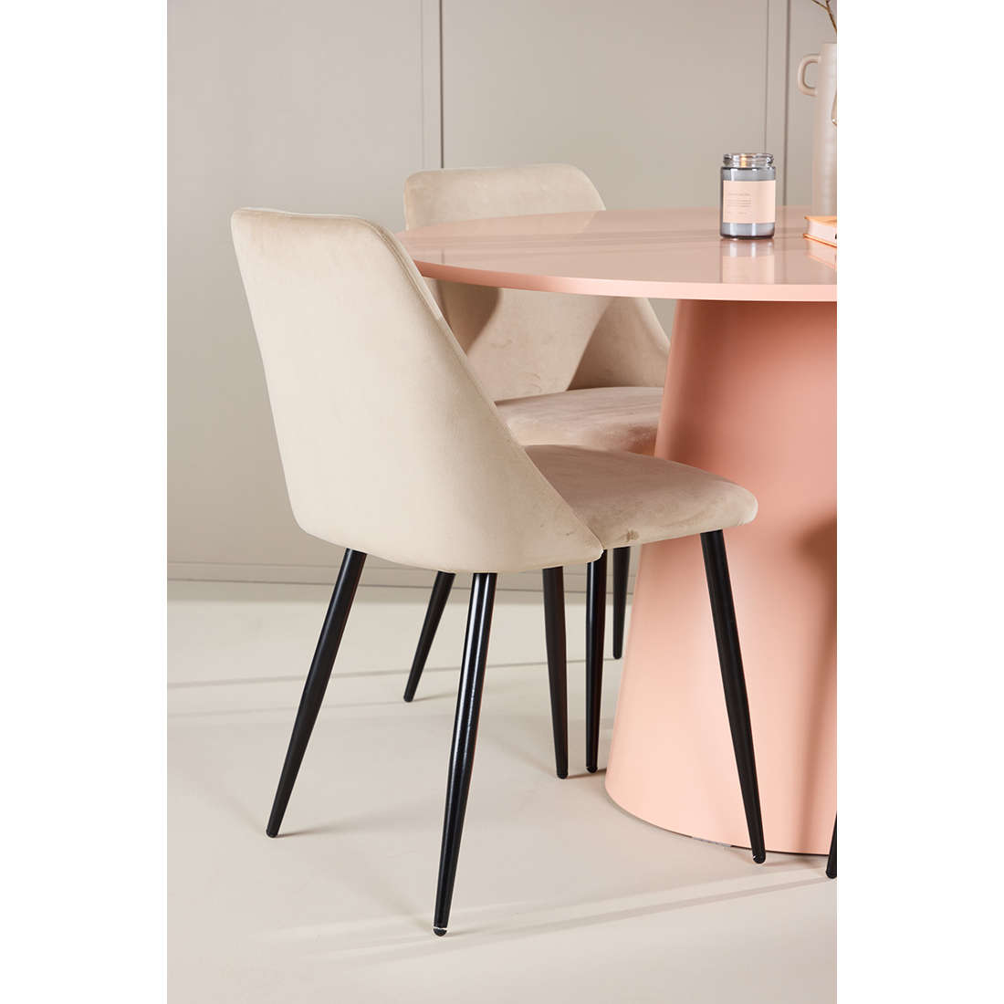 Matgrupp Venture Home Lanzo Ø120 cm med 4st Night Matstolar