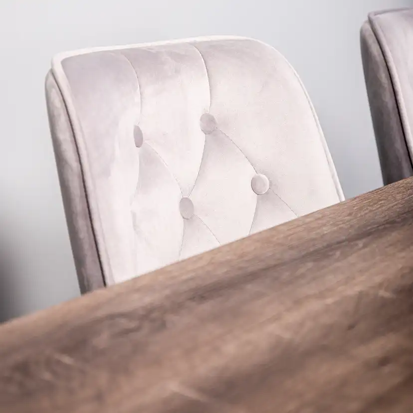 Matgrupp Venture Home Madde med 4 Vera Stolar Sammet