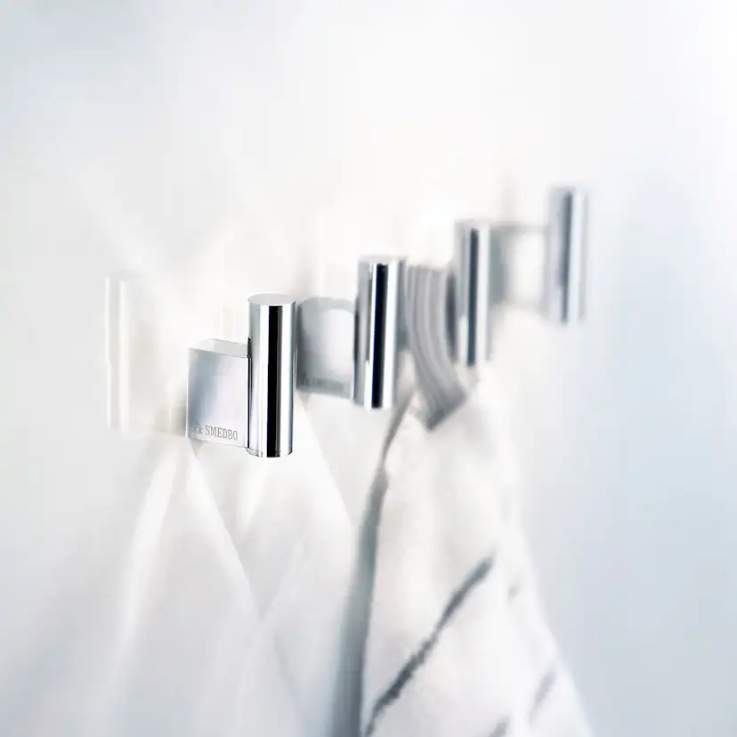 Handdukskrok Smedbo Air AK355 Krom