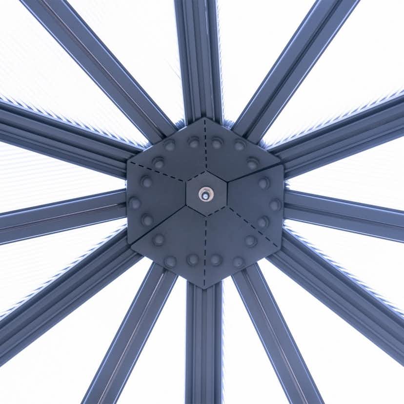 Växthus Canopia by Palram Oasis Hexagonal Aluminiumstomme med UV-Skyddade Polykarbonatpaneler, 6.1 m2