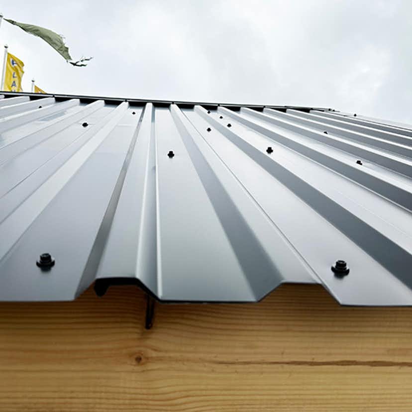 Plåttakspaket LP Garden För Timmerlada R20 R-20