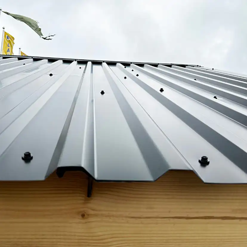 Plåttakspaket LP Garden För Timmerlada U6 R-20