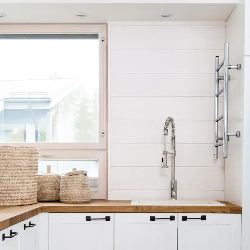 Handdukstork REJ Design Tango E 35744