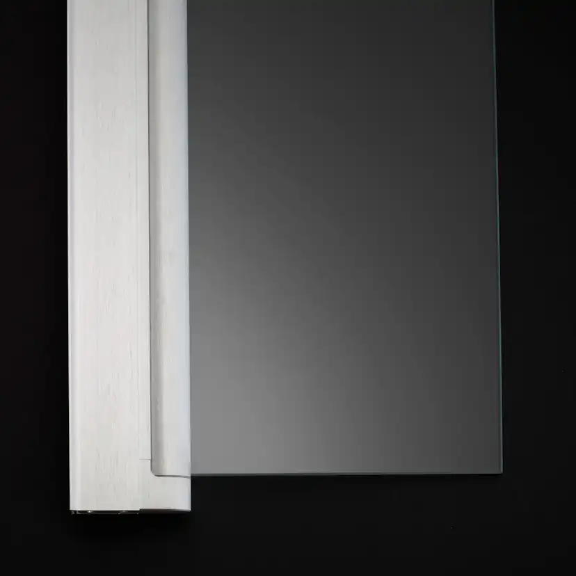 Badkarsvägg INR Linc 17