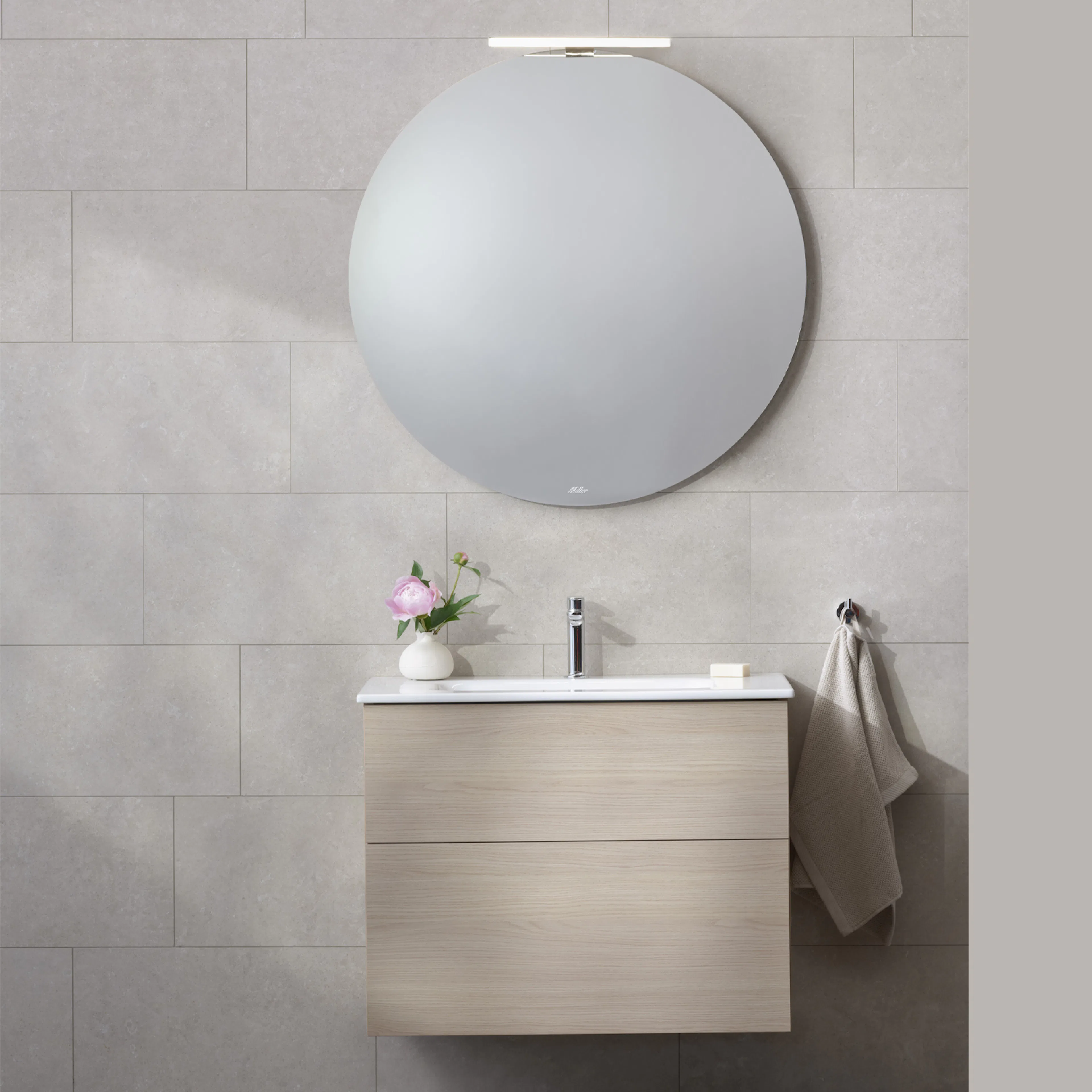 Möbelpaket Miller Badrum New York med Edge Tvättställ och Spegel